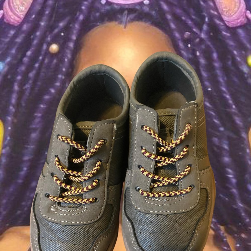 Baby shoes Toddler shoes size OSHKOSH 7M